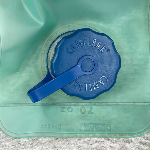 Camelbak Rogue 70L Hydration Water Backpack Brush Kit Lot Hiking Camping Bike - Picture 8 of 8